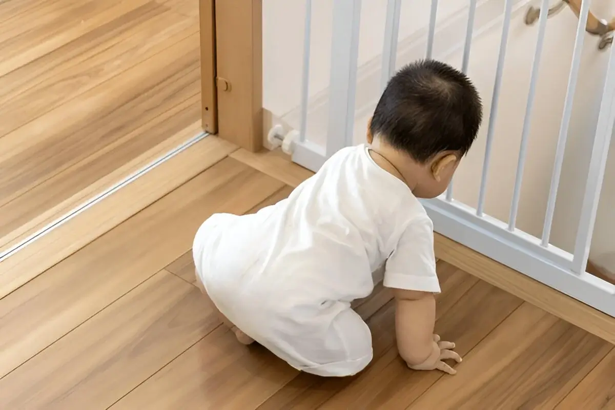 how to keep a child safe on stairs